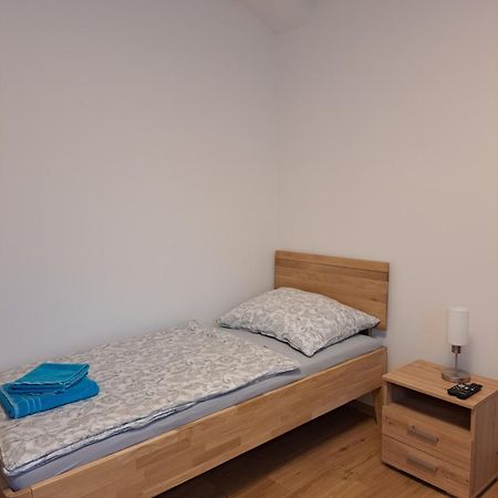 Private Zimmer Hoap Leoben  Exterior foto