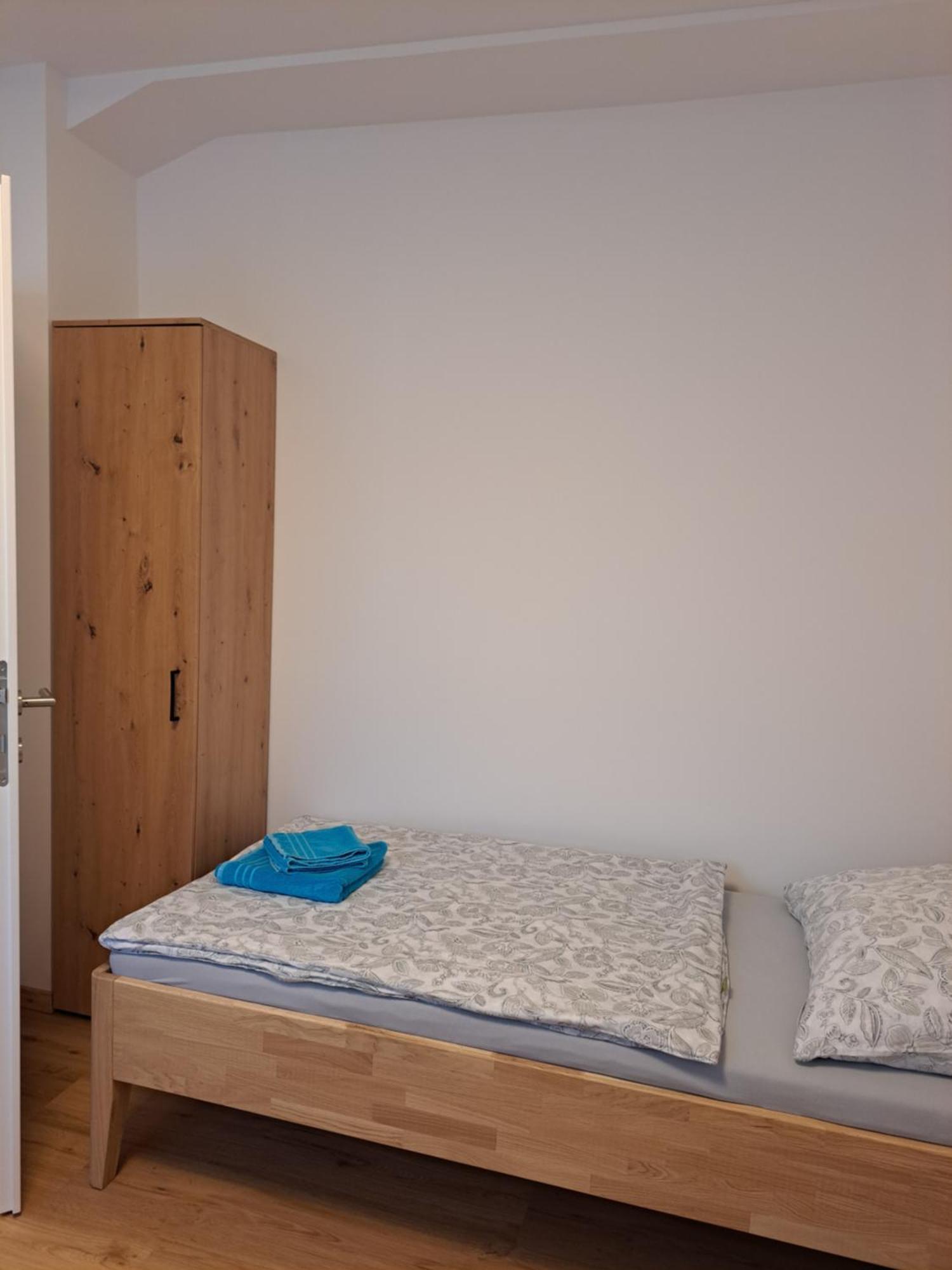 Private Zimmer Hoap Leoben  Quarto foto